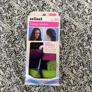 Scunci Design Weaver & Scarves 5 pieces